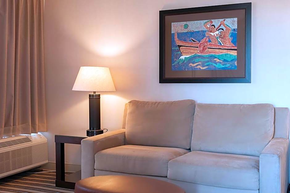 Maui Coast Hotel