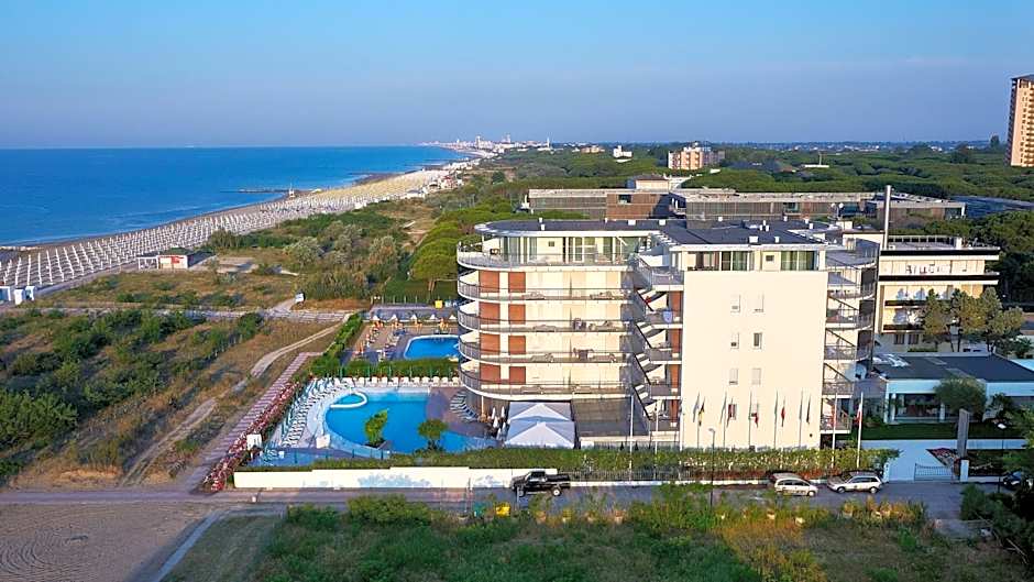 Jesolopalace Hotel & Aparthotel
