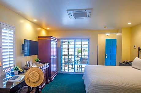 Superior King Room with Balcony