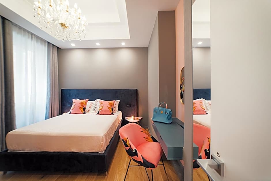 Aron Only Suites Bed and Breakfast