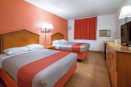 2 FULL BEDS | NON-SMOKING