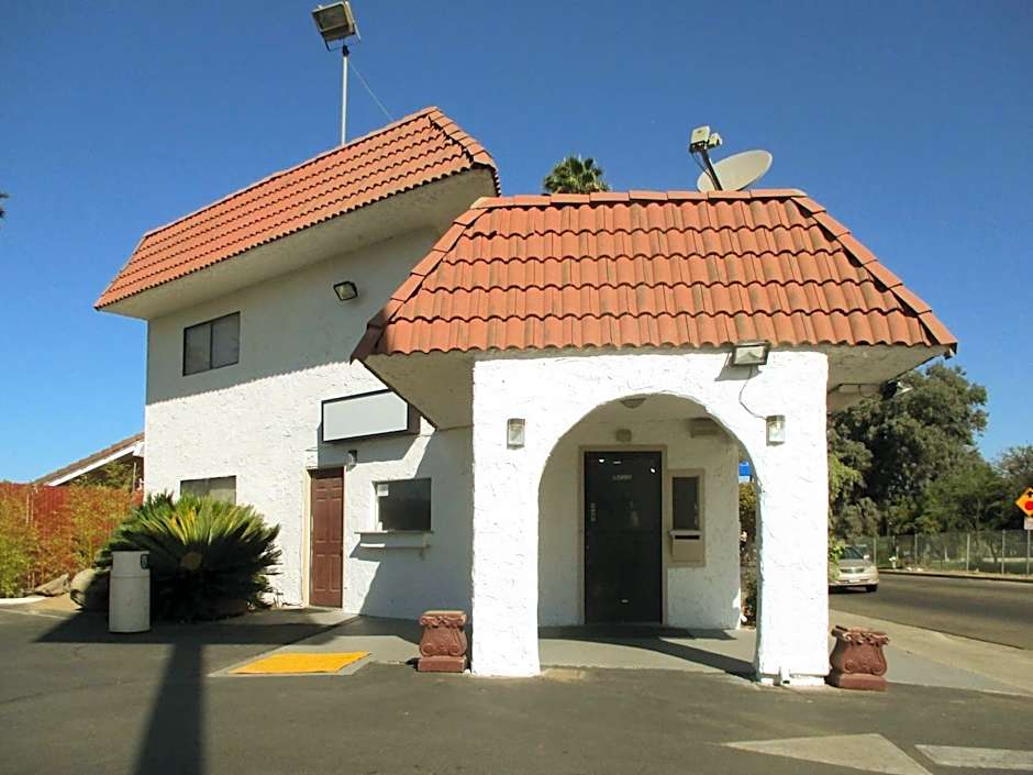 Motel 6-Fresno, CA