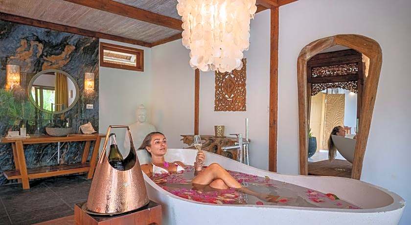 SENSATIONS Eco-Chic Hotel