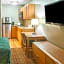 Rodeway Inn East