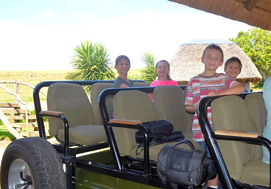 Leeuwenbosch Country House - Amakhala Game Reserve