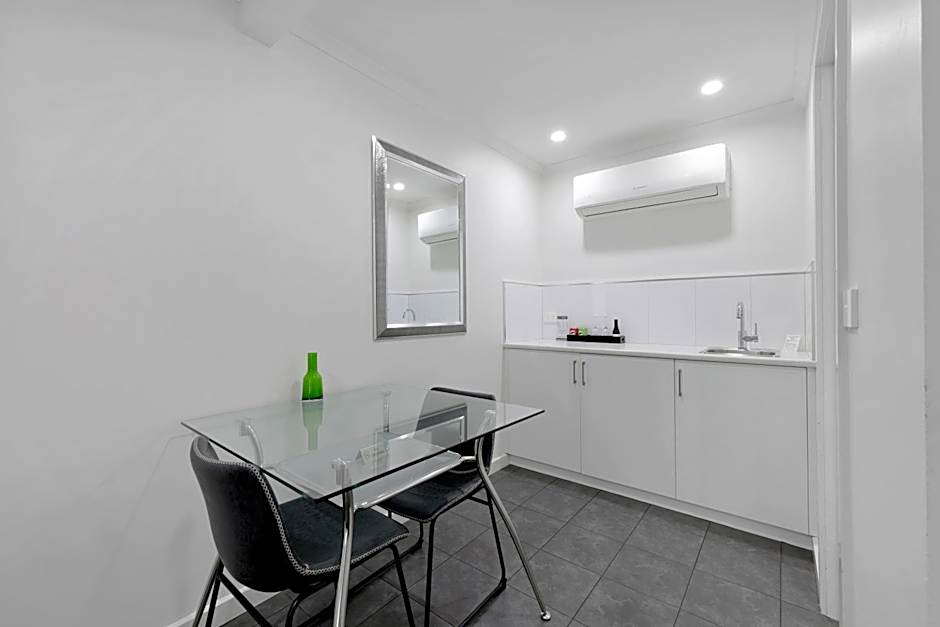 Hamilton Lonsdale Motel