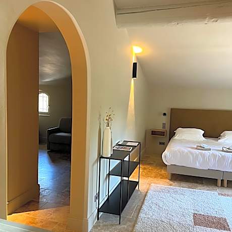 Queen Suite
