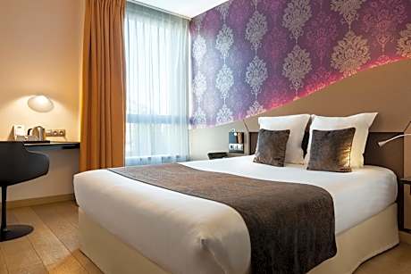 Two Connecting Double Rooms