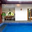 Apple Villa and Studio Seminyak