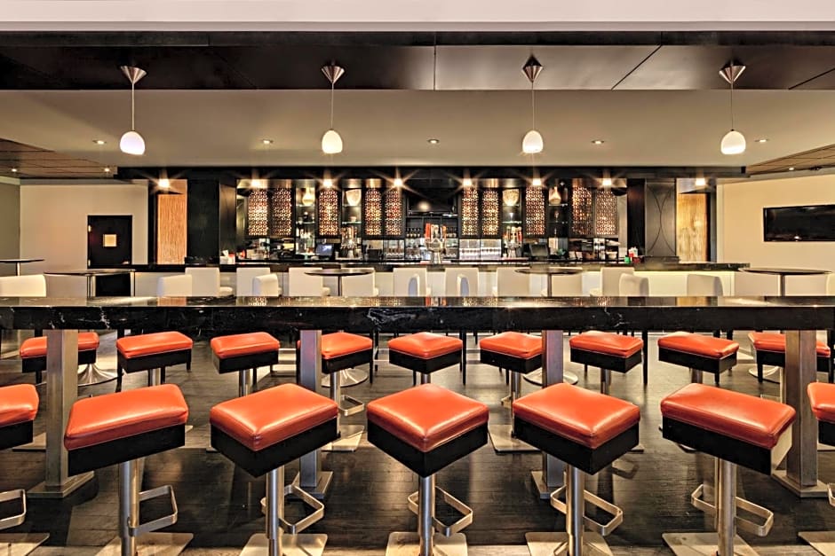Sheraton Syracuse University Hotel & Conference Ce – Syracuse, NY