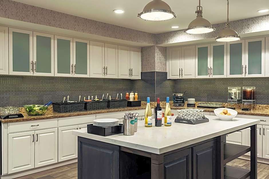 Homewood Suites By Hilton Erie