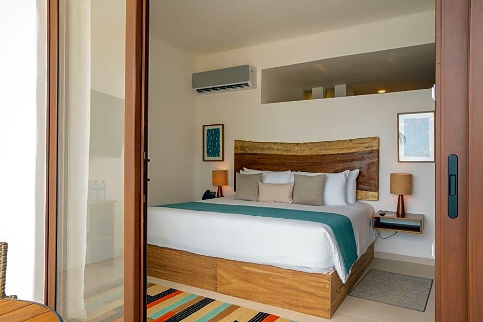 The Beachfront by The Fives Hotels - All Inclusive A la Carte - Adults Only