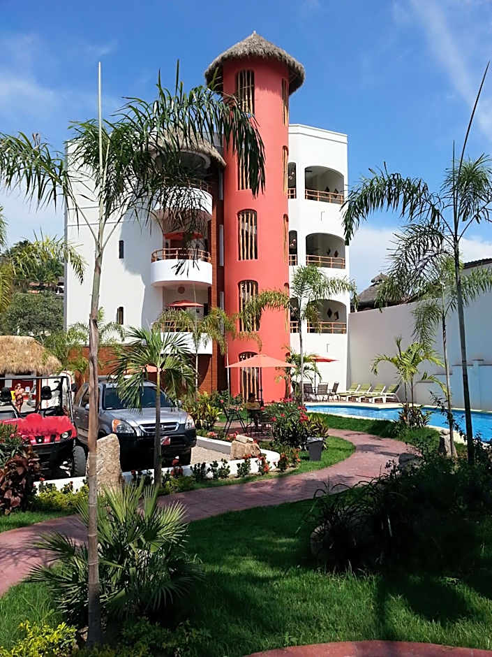 Hotel y Suites Los Encantos
