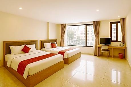 Green Star Hotel