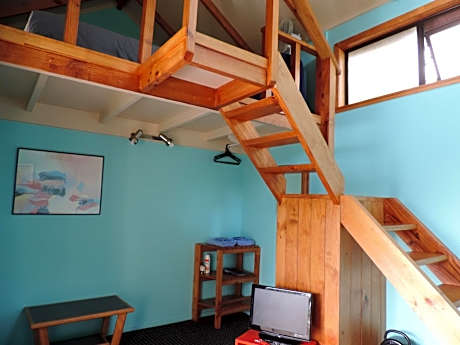 Budget Double Room 3 - Shared Bathroom