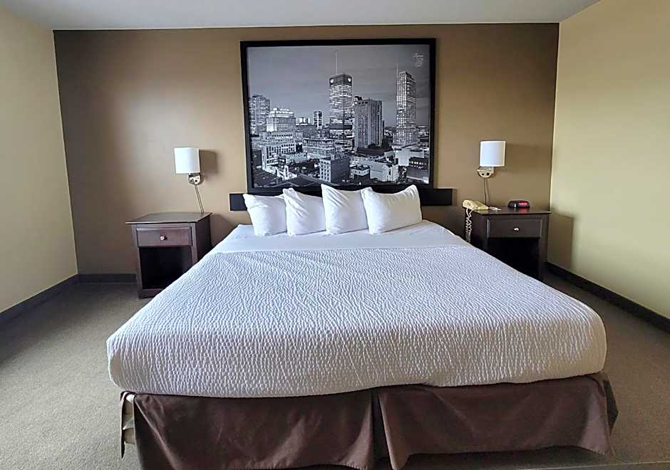 Photo 1 of 4 of 1 King Bed
