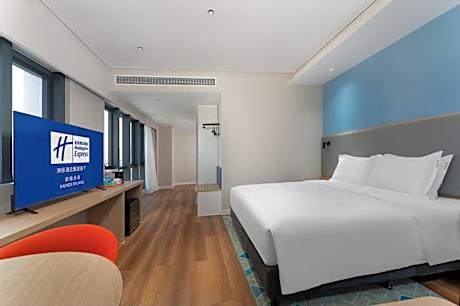 Standard King Room with Extra Floor Space