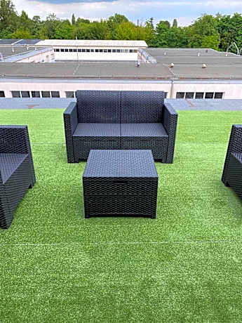 Deluxe King Suite