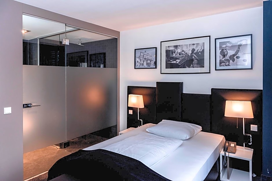 Bliss Design Hotel - Frankfurt City Messe