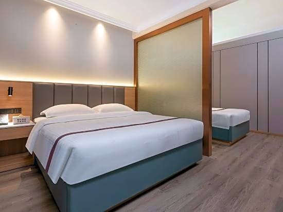 GreenTree Inn Kunshan High Speed Rail Station Hengshan Road Express Hotel