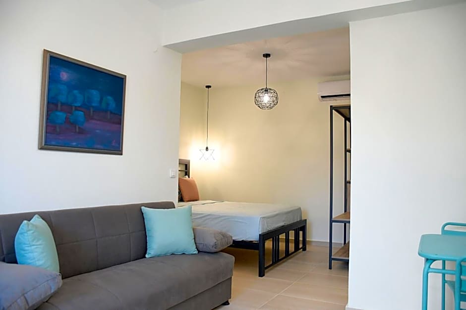 Theano Luxury Suites Nikiti