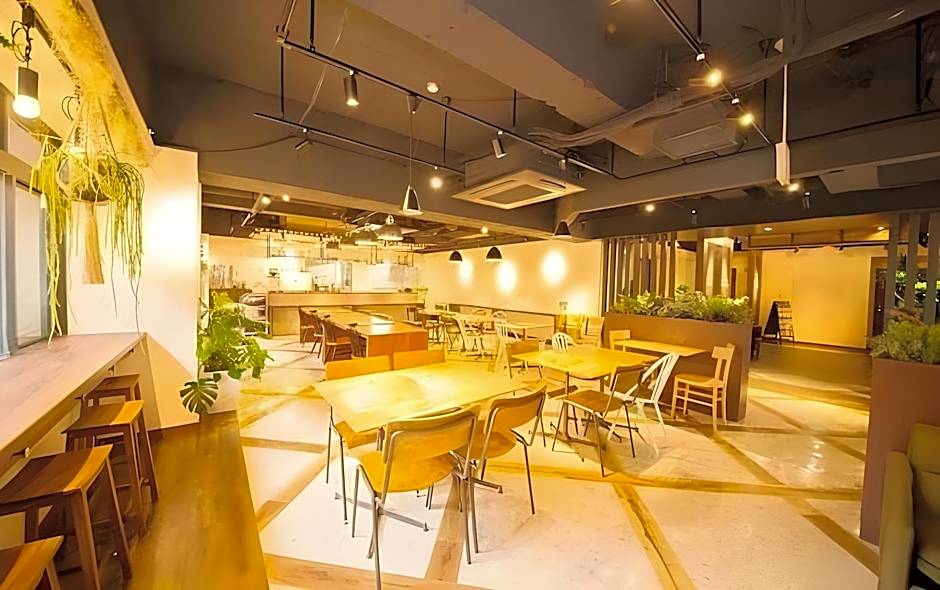 Eight Poinmt Inn Kanazawa by Relief – Kanazawa, CA