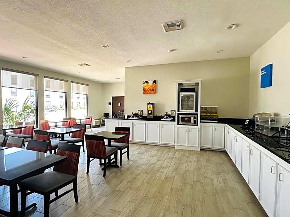 Comfort Inn & Suites I10 - Mason Road