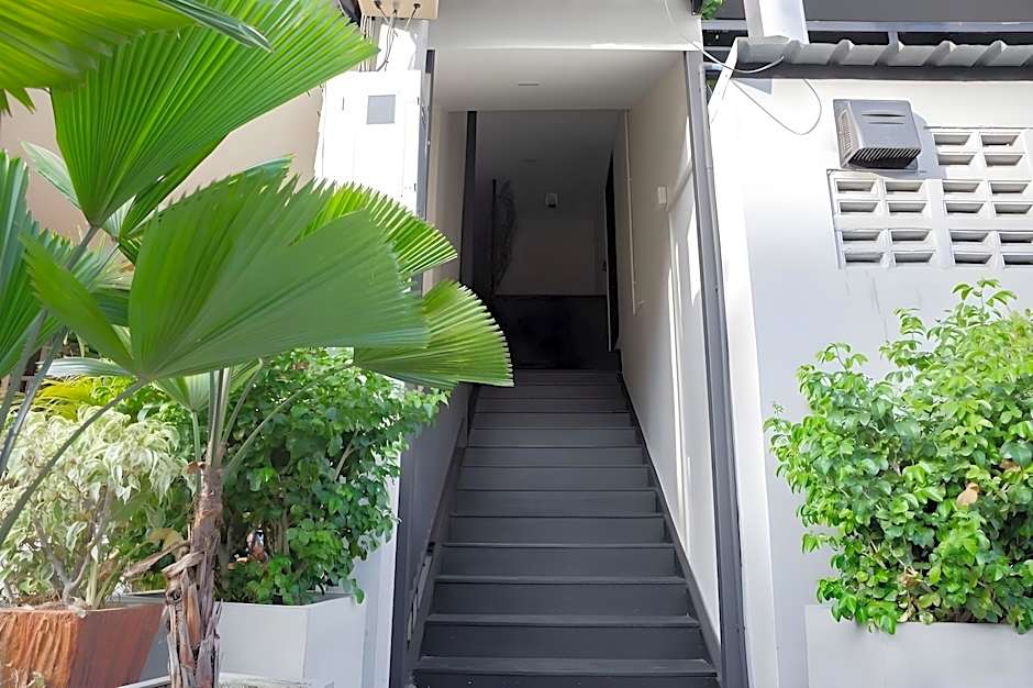 The BEACH CHA AM Suites