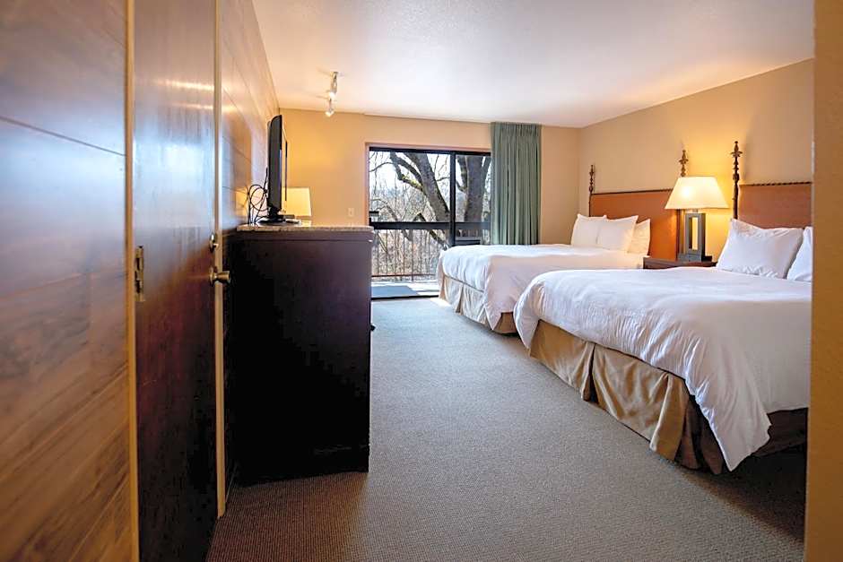 Riverside Inn