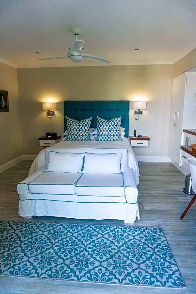 Admiralty Beach House