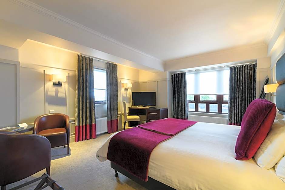 Glynhill Hotel & Spa near Glasgow Airport
