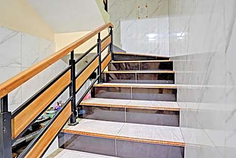 OYO Life 91884 Kost Kusuma Dewi Syariah