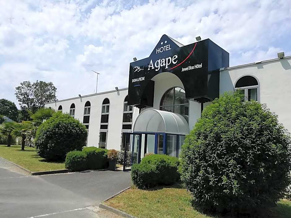 Agape Hotel Niort- Bessines