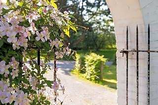 La Ferme Blanche, The Originals Relais