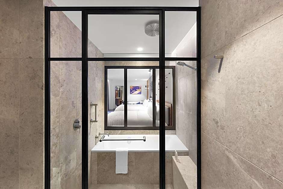 Le Meridien Melbourne