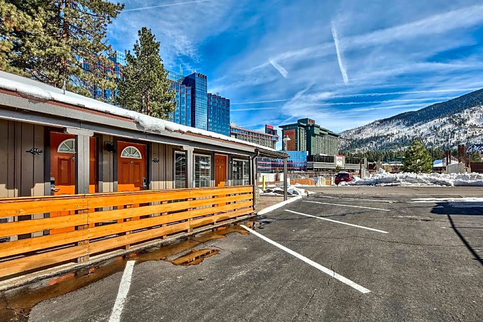 Blue Jay Lodge
