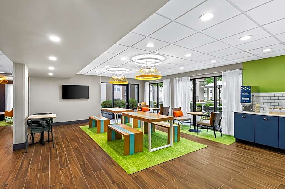 Spark by Hilton Alpharetta Roswell