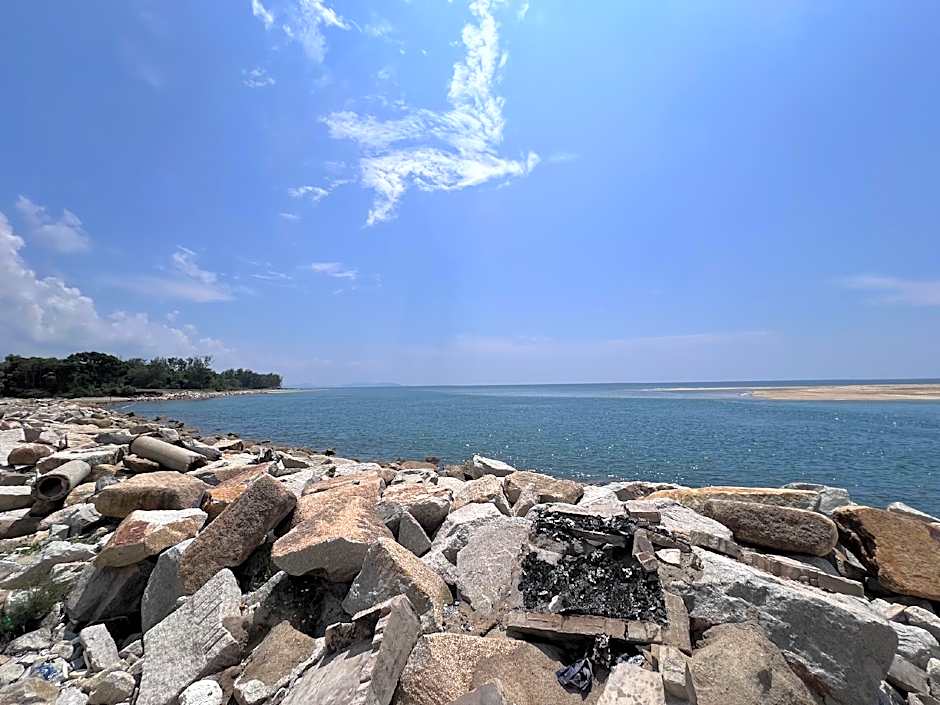 Saujana Villa Cherok Paloh, Kuantan Beach 