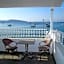 Artemis Hotel