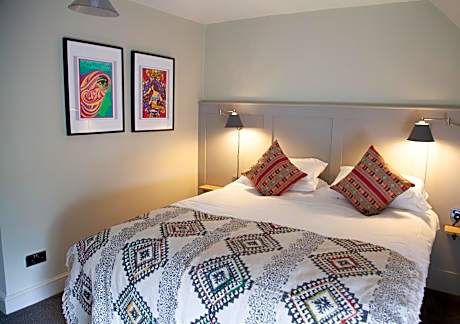 The Kings Arms Hotel