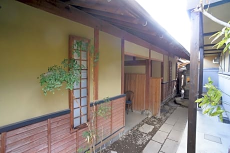 Standard Room with Tatami Area - Annex