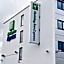 Holiday Inn Express Manchester Airport By IHG