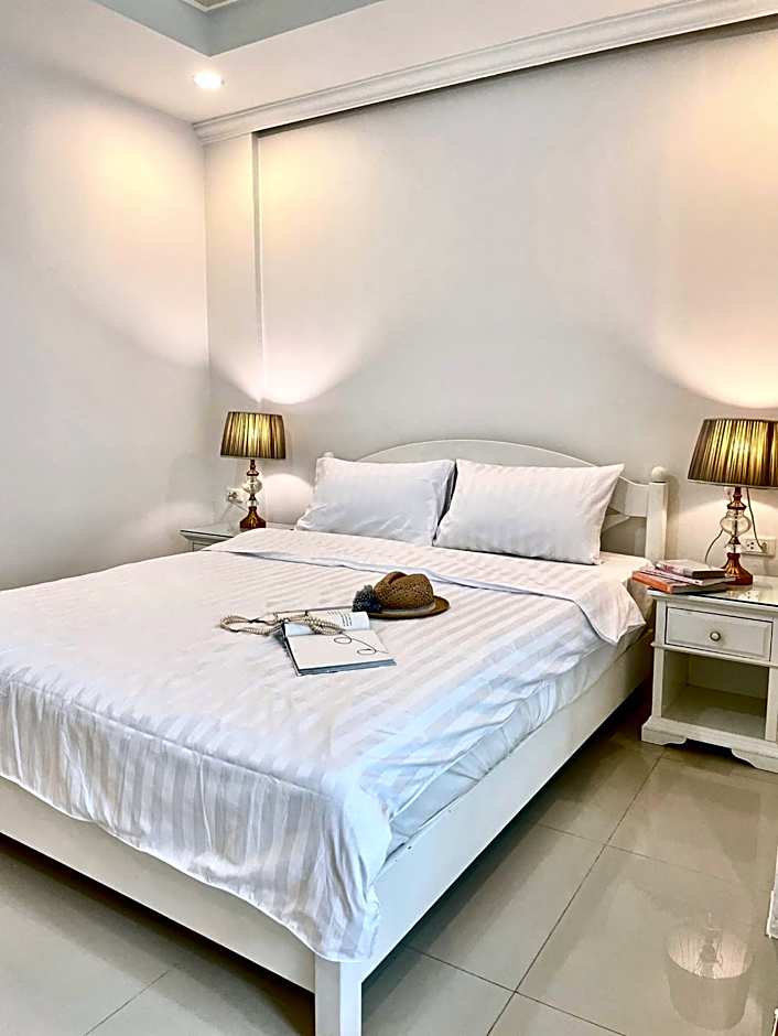 Aora Boutique Hotel Sutthisan – Bangkok, NY