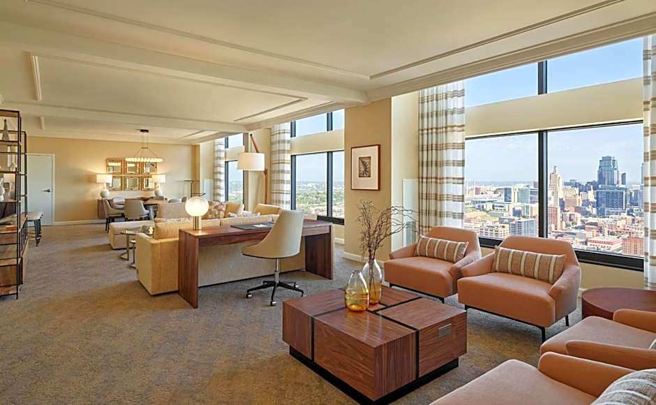 Sheraton Kansas City Hotel At Crown Center