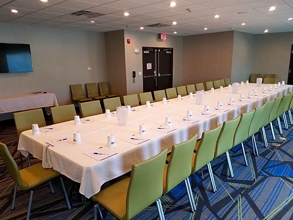 Holiday Inn Express Donaldsonville By IHG