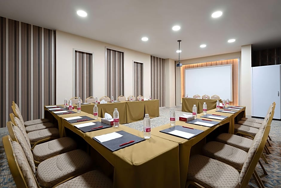 Ramada By Wyndham Sulaymaniyah Salim Street