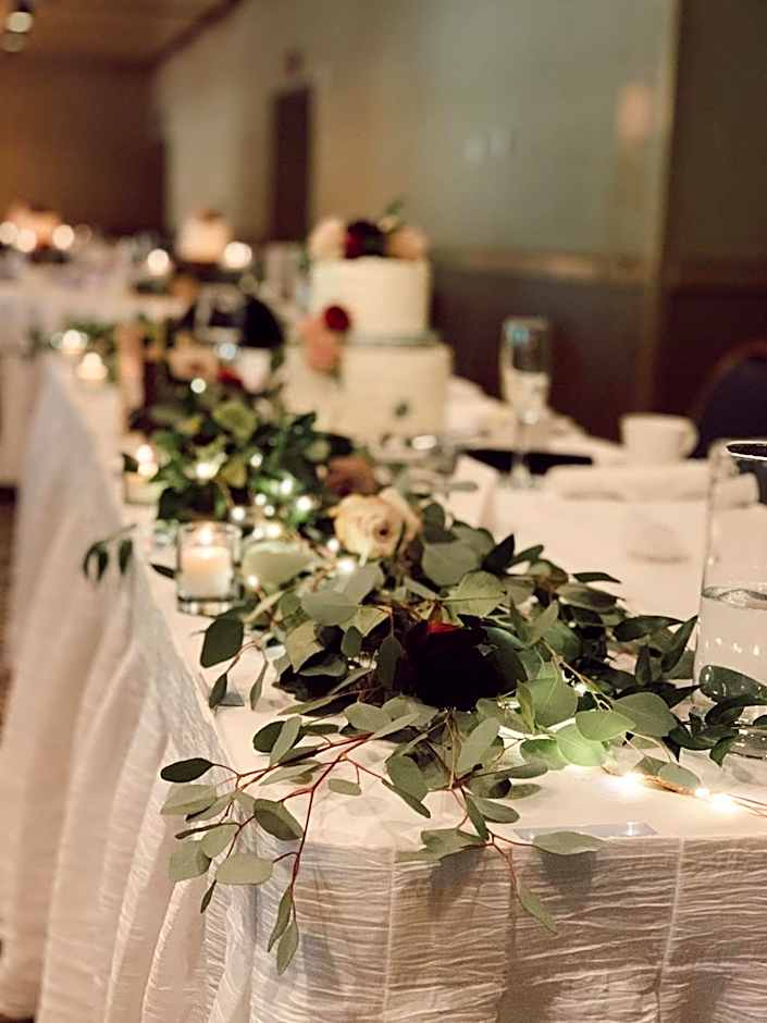 Crowne Plaza Minneapolis West By IHG