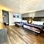 O'Hare Inn & Suites