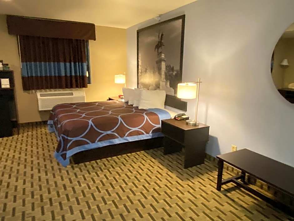 Super 8 by Wyndham Lynchburg VA