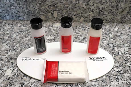 King Room - Second Floor/Non-Smoking